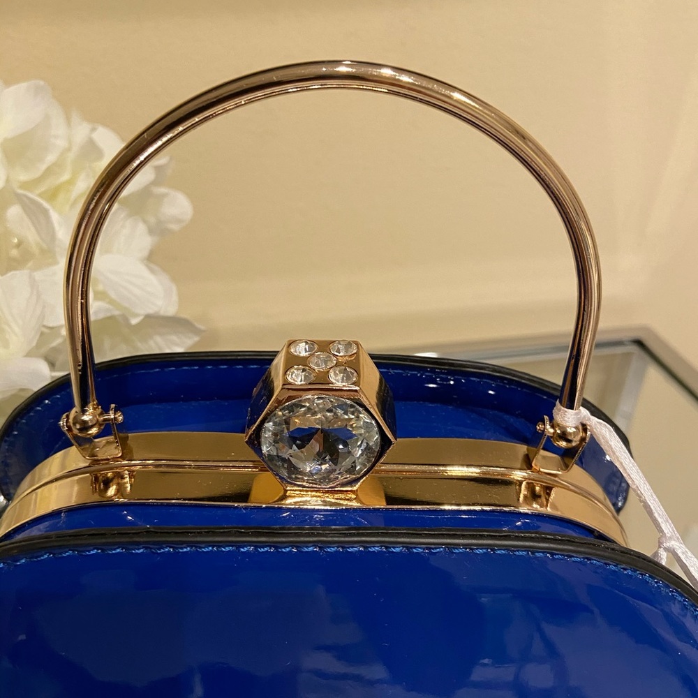 Gramercy & Grand Classy luxury Handbag - Picture 2 of 16